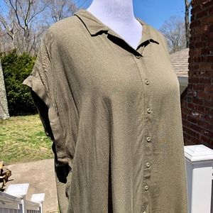 Plus Size Rolled Short Sleeve High Low Blouse